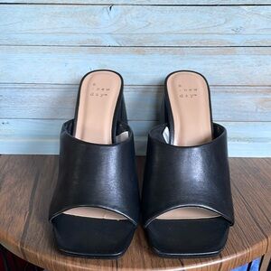 Chunky Heel Slides